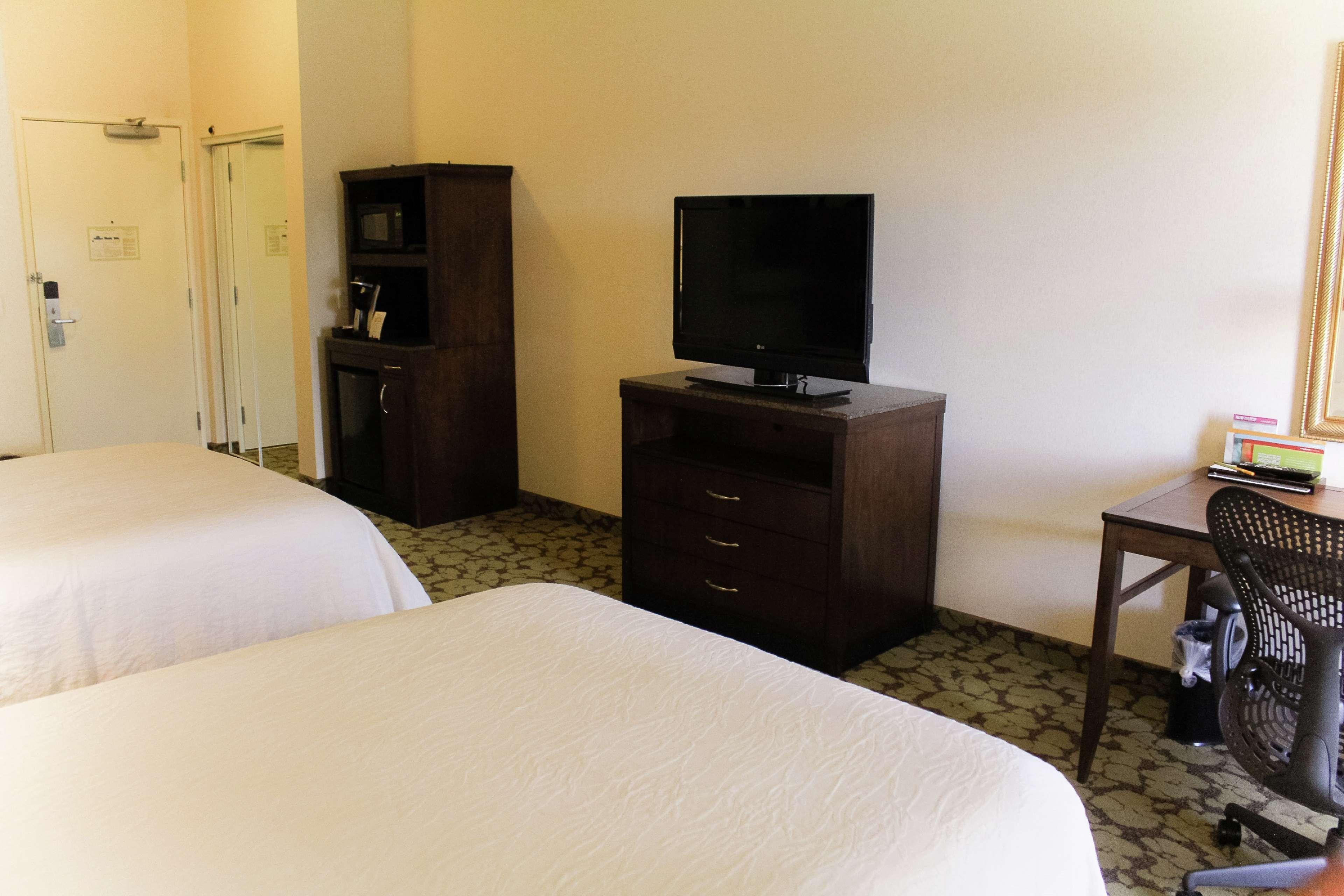 Hilton Garden Inn Redding Exterior foto